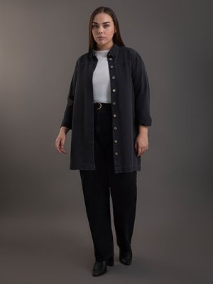 Siyah Straight Fit Denim Pantolon