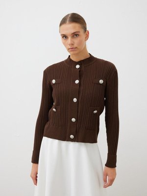 Diva Düğmeli Triko Hırka Kahve