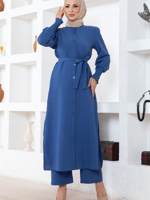 İndigo Yırtmaç Detaylı Takım İndigo Yırtmaç Detaylı Takım