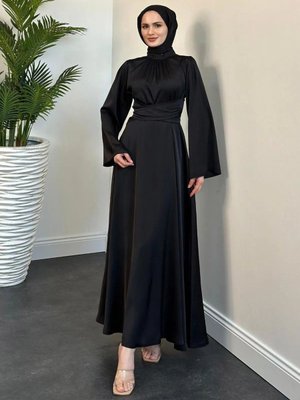 Çapraz Kemerli Saten Abiye Elbise