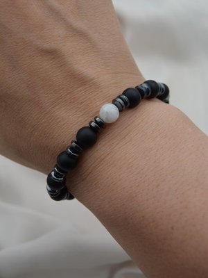 Ay Taşlı Oniks Hematit Bileklik Renkli