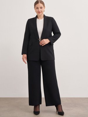 Arka Bel Lastikli Pantolon