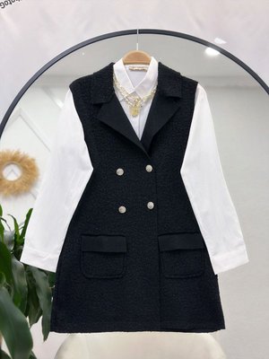 Buklet Düğmeli Yelek