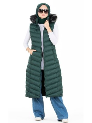 Zümrüt Yeşili Kürklü Uzun Şişme Yelek Zümrüt Yeşili Kürklü Uzun Şişme Yelek