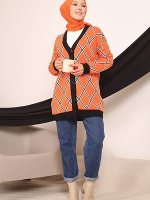 Orange Modest Düğmeli Desenli Triko Hırka Orange Modest Düğmeli Desenli Triko Hırka