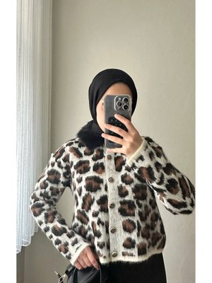 Tüylü Düğmeli Leopar Hırka Siyah