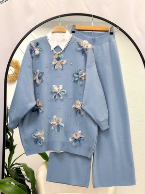 Çiçekli Tunikli Triko Takım