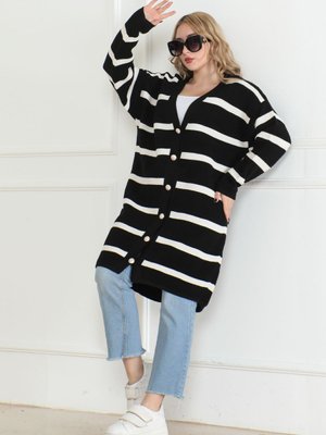 Çizgili Düğmeli Triko Hirka Siyah