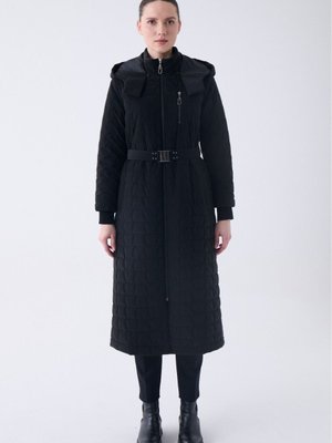 Kolları Ribanalı Kapitone Şişme Mont