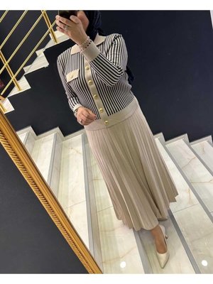 Pilise Etekli Triko Takım