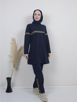 Lacivert Kapüşonsuz Eşofman Takımı Lacivert Kapüşonsuz Eşofman Takımı