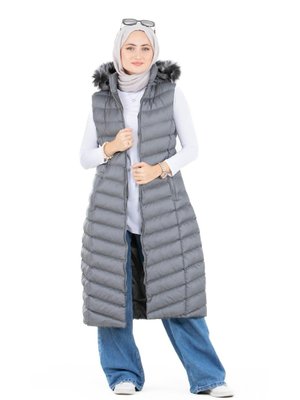 Gri Kürklü Uzun Şişme Yelek Gri Kürklü Uzun Şişme Yelek