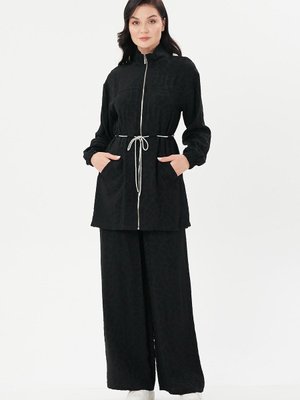 Belden Taş Şerit Detaylı Kap Takım