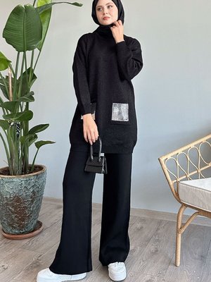 Pul Cep Simli Siyah Triko Takım