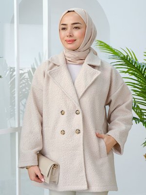 Düğme Detay Buklet Kumaş Ceket Krem Düğme Detay Buklet Kumaş Ceket Krem