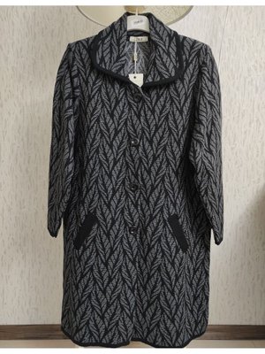 Çelik Örgü Düğmeli Cepli Kışlık Triko Anne Ceket Hırka