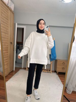 Üç İplik Polar Yırtmaçlı Sweat