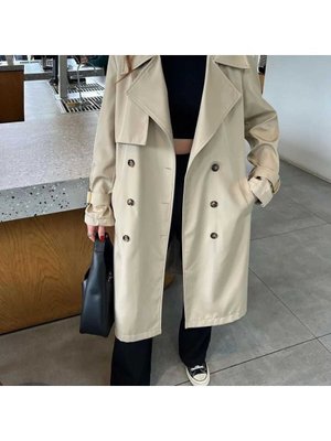 Kadın Kuşaklı Uzun Trençkot Yeni Sezon