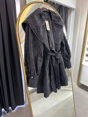 İnci Detaylı Jakar Ceket