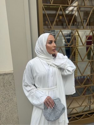 Taşlı Beyaz Abaya