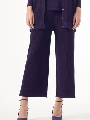 Merserize İnce Fitilli Tek Pantolon Mor Merserize İnce Fitilli Tek Pantolon Mor