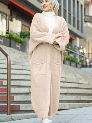 Eftalya Çift Cepli Uzun Triko Hırka Bej Eftalya Çift Cepli Uzun Triko Hırka Bej