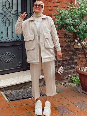 Cep Detaylı Çıtçıtlı Ceket