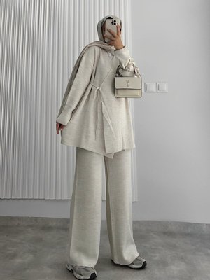 Çapraz Bağlamalı Triko Takım