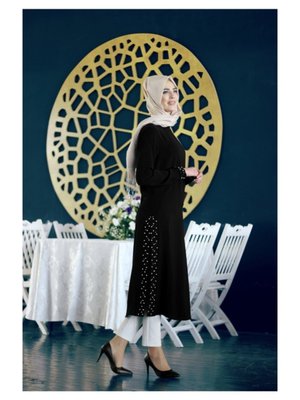 Yüsra Tunik Yüsra Tunik