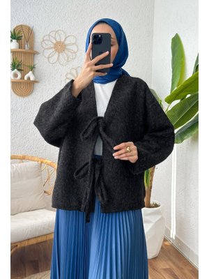 Siyah Önden Bağlamalı Ceket