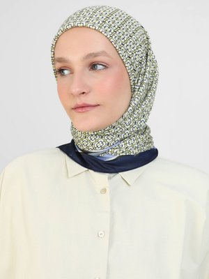 Shantuq Soft Eşarp Küçük Papatya Desen Asker Yeşili