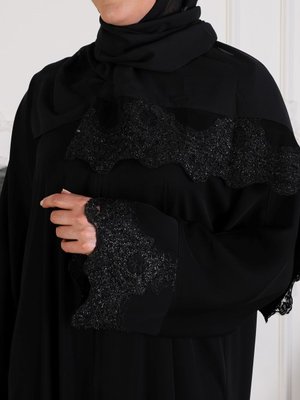 Şık Ve Kaliteli Dubai Ipeği Şallı Abaya Ferace Sakallısimli Dantelli Omuzdan Yarasakol Ölçü Cm