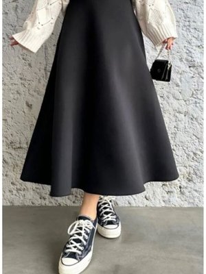 Puf Scuba Kumaş Çan Etek Puf Scuba Kumaş Çan Etek