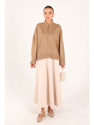 Bej İncili Triko Hırka