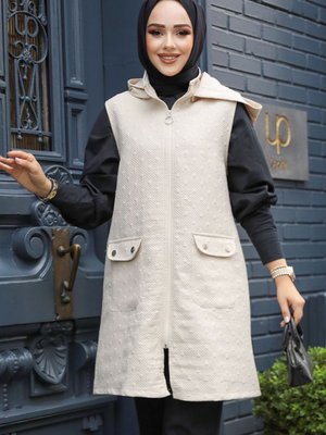 Kapüşonlu Bej Yelek