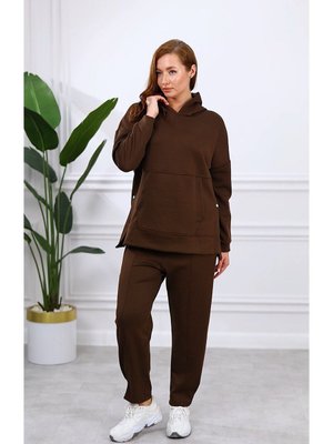 L Kumaş, Kahverengi Eşofman Takımı