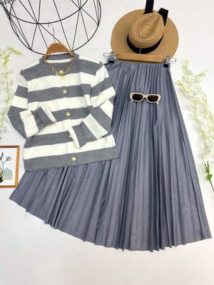 Kadın Triko Hırkalı Etekli Takım