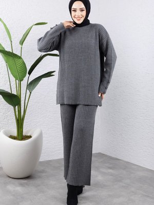 Kolu Ucu Düğme Detaylı Triko Takım Antrasit