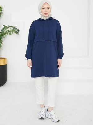Armine Trend Kapüşonlu Kolları Lastikli Tunik Lacivert Armine Trend Kapüşonlu Kolları Lastikli Tunik Lacivert