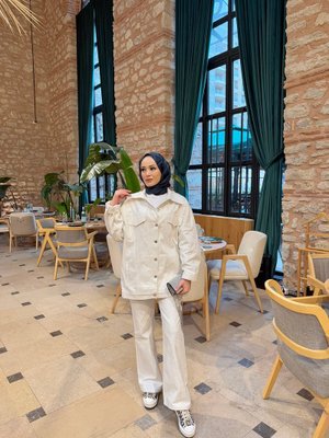 Ekru Gabardin Varaklı Ceket