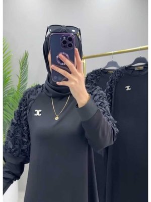 Siyah Organze Garnili Kol Detaylı Uzun Elbise