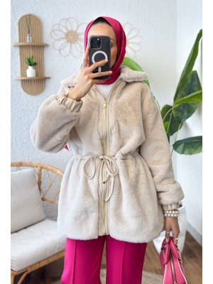 Krem Deri Detaylı Peluş Mont
