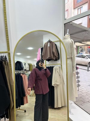 Yandan Bağlamalı Leopar Kapitone Ceket