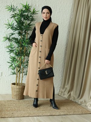 Tesettür Triko Düğmeli Cep Detaylı Yelek