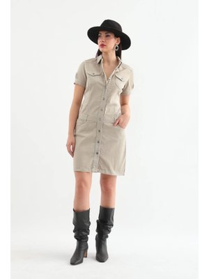 Bej Düğmeli Jean Elbise