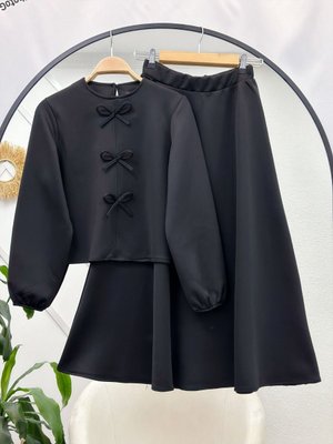 Fiyonklu Etekli Takım