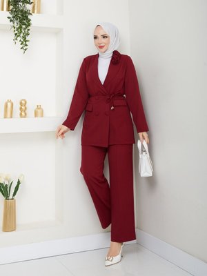 Gül Detaylı Blazer Ceket Takım Gül Detaylı Blazer Ceket Takım