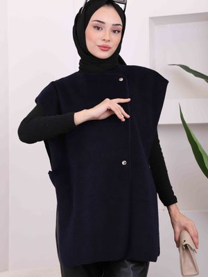 Lacivert Çıtçıt Detaylı Yanları Açık Kaşe Yelek Lacivert Çıtçıt Detaylı Yanları Açık Kaşe Yelek