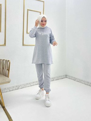 Kapüşonlu Eşofman Takımı Kapüşonlu Eşofman Takımı