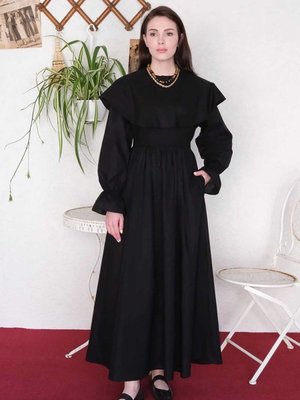 Siyah Geniş Yakalı Marul Kol Elbise